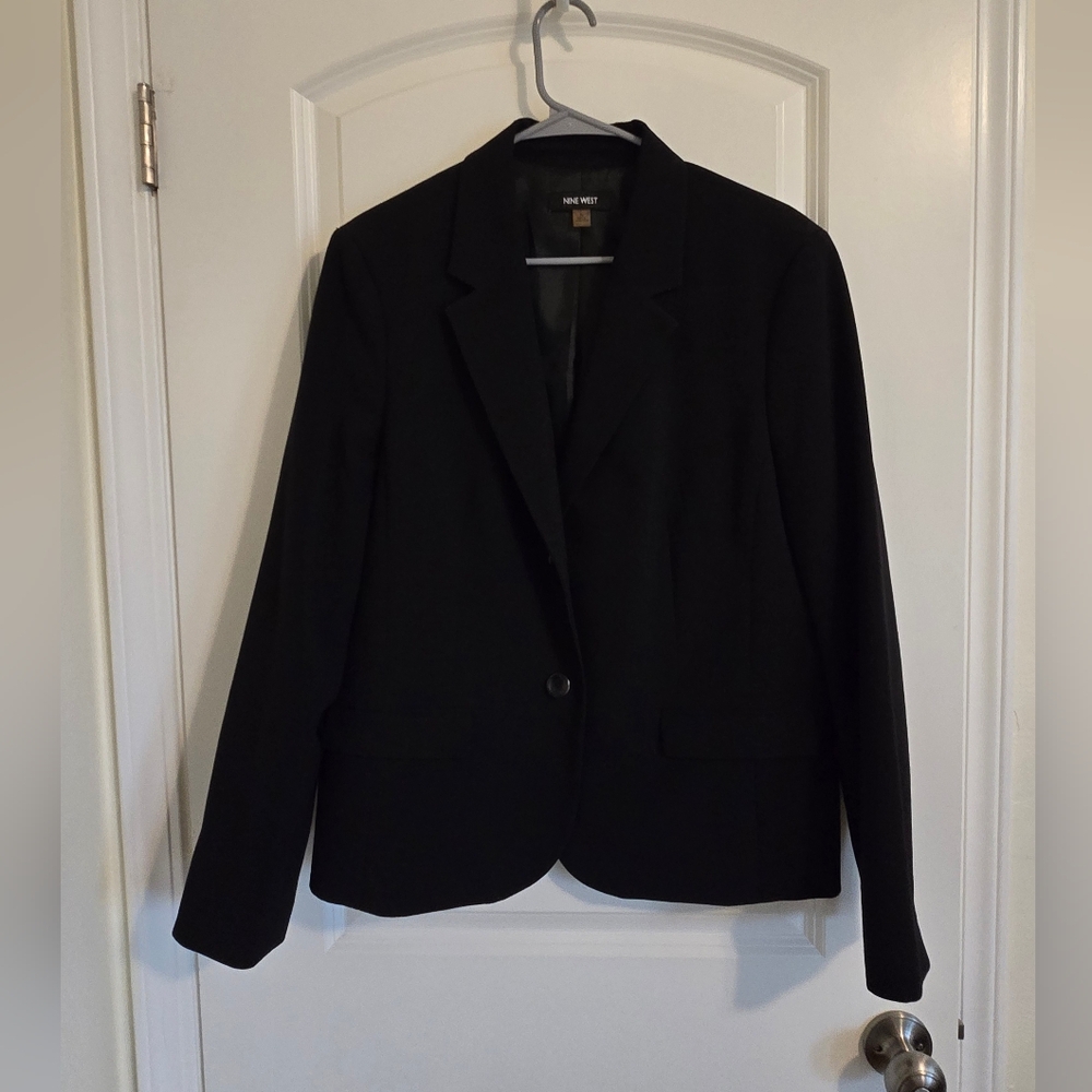 Nine West Women's Plus Size Black Blazer